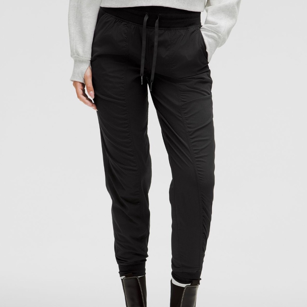 Lululemon Dance Studio Mid-Rise Jogger Black 18